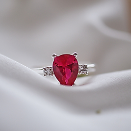 Doğal ruby taşlı özel tasarım yüzük
