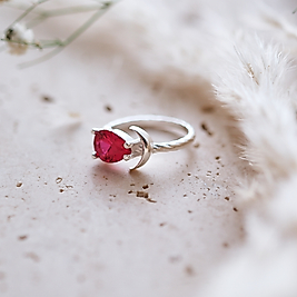 Doğal ruby taşlı özel tasarım yüzük