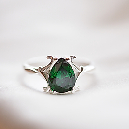 doğal zümrüt taşlı özel tasarım yüzük