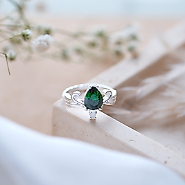 doğal zümrüt taşlı özel tasarım yüzük