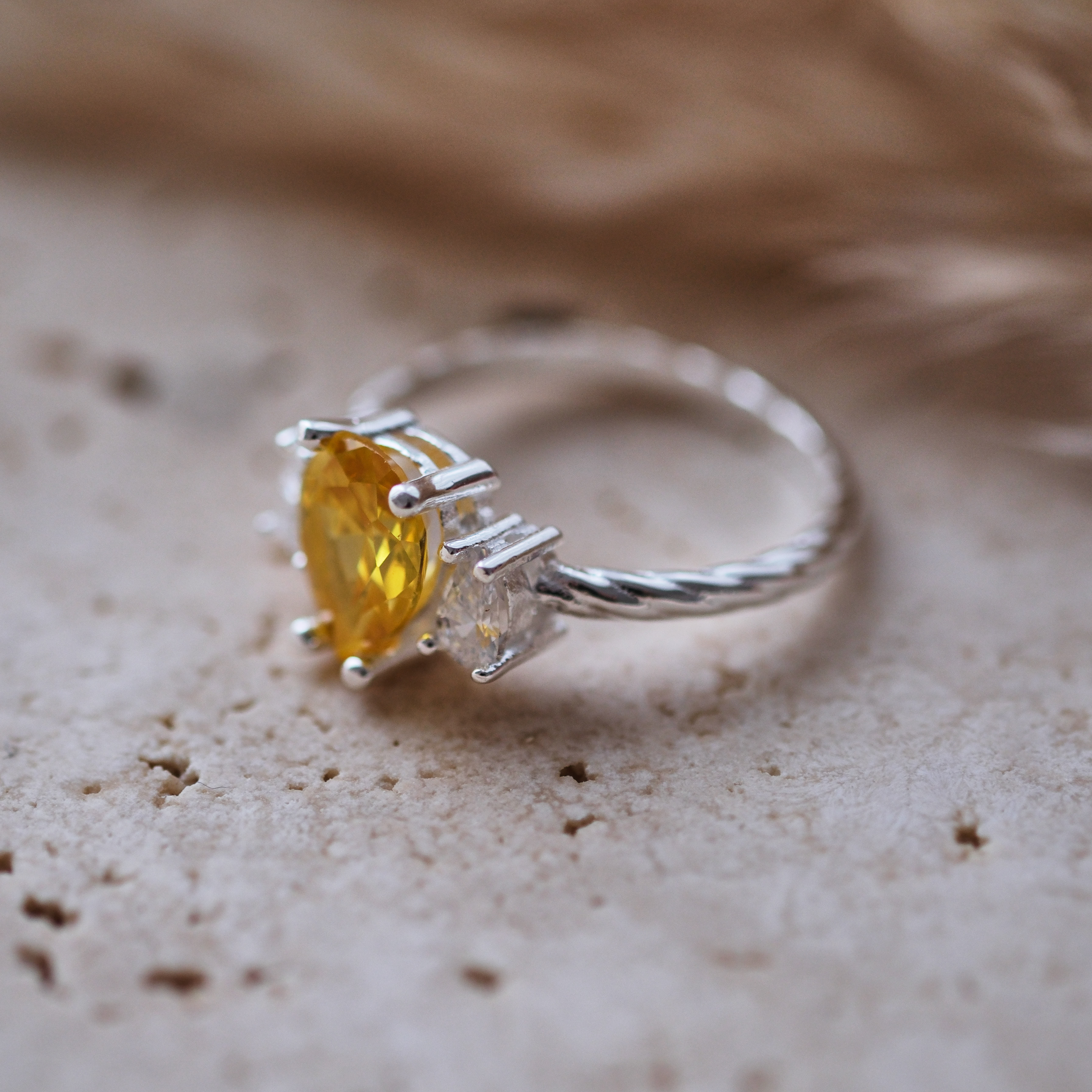 doğal sitrin taşlı özel tasarım yüzük