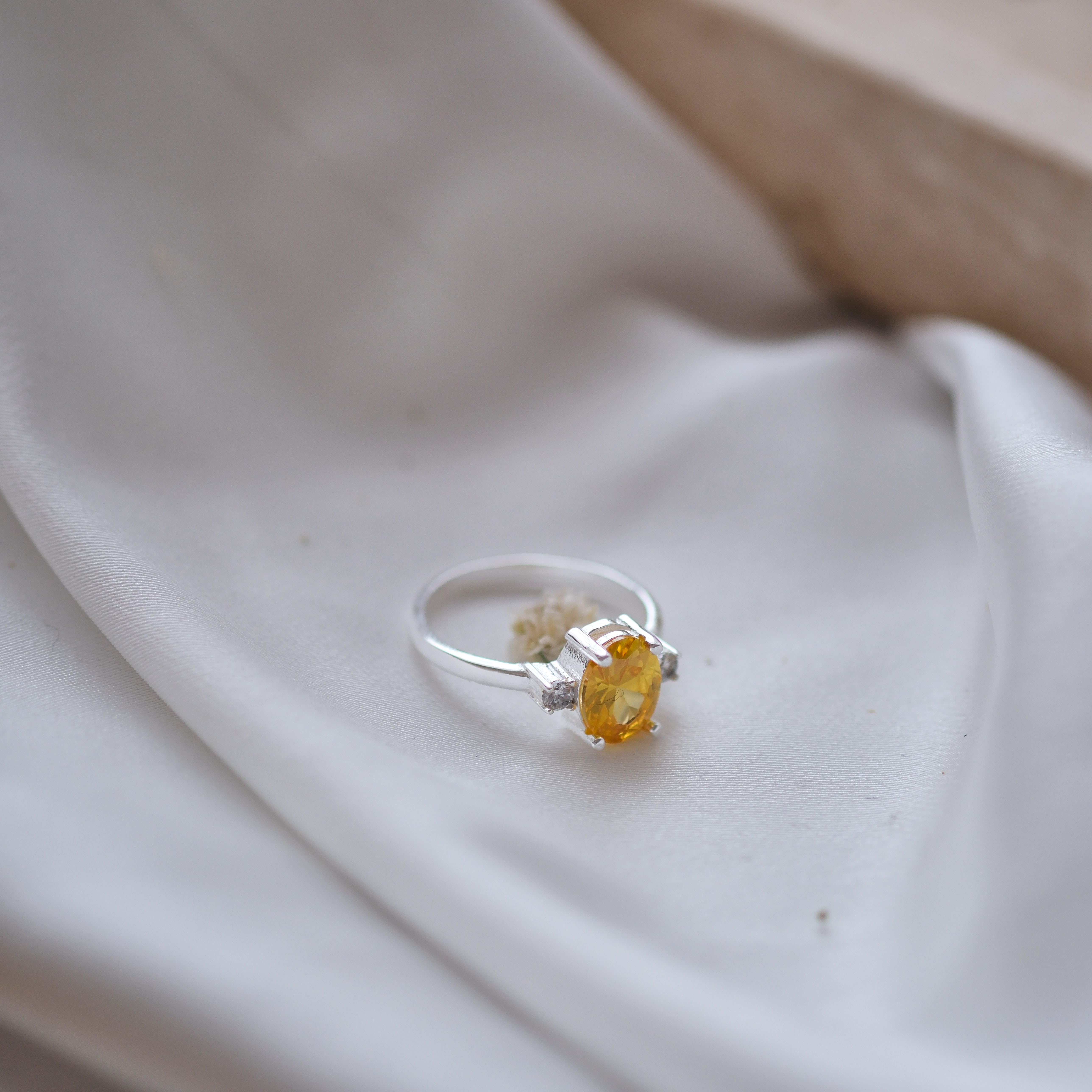 doğal sitrin taşlı özel tasarım yüzük