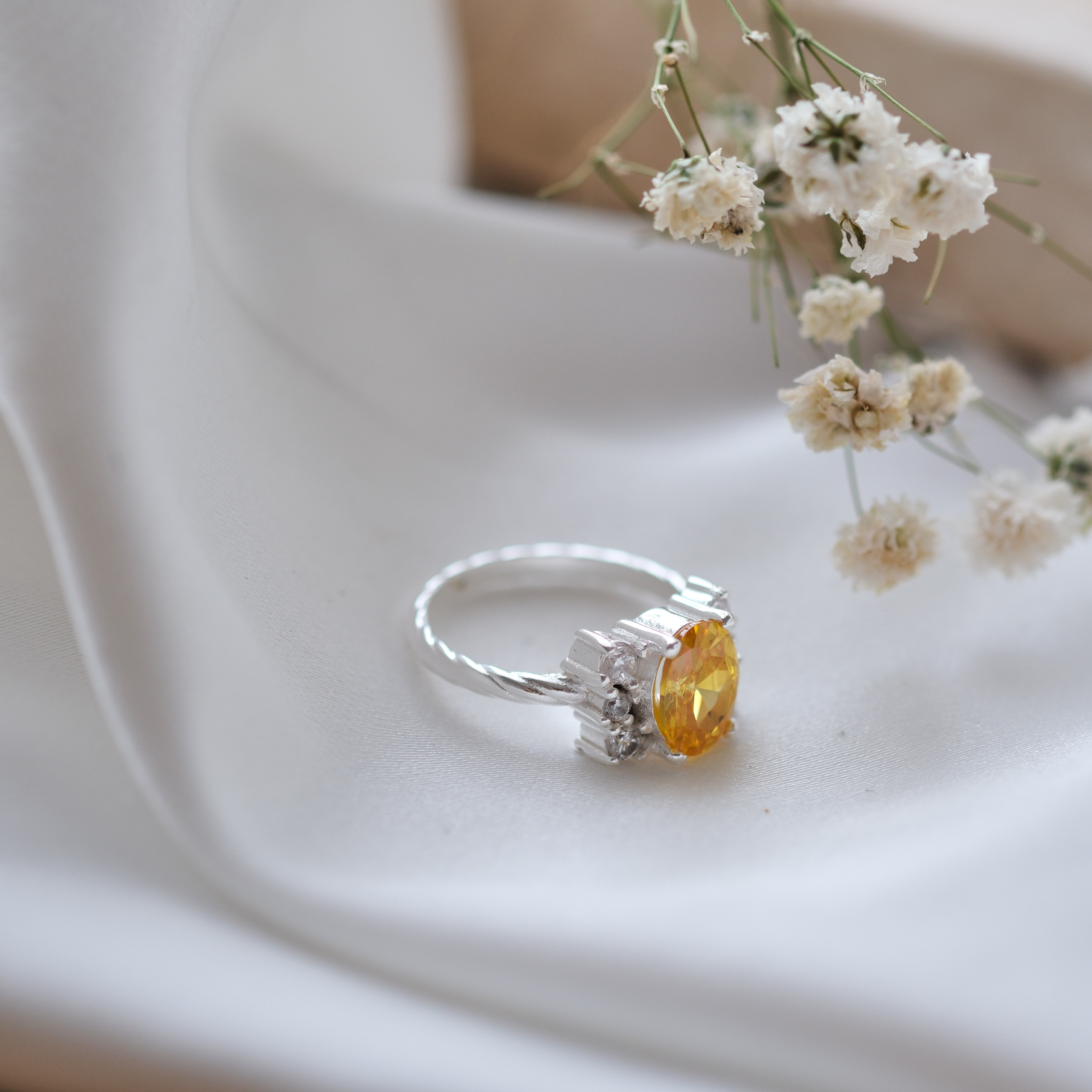 doğal sitrin taşlı özel tasarım yüzük