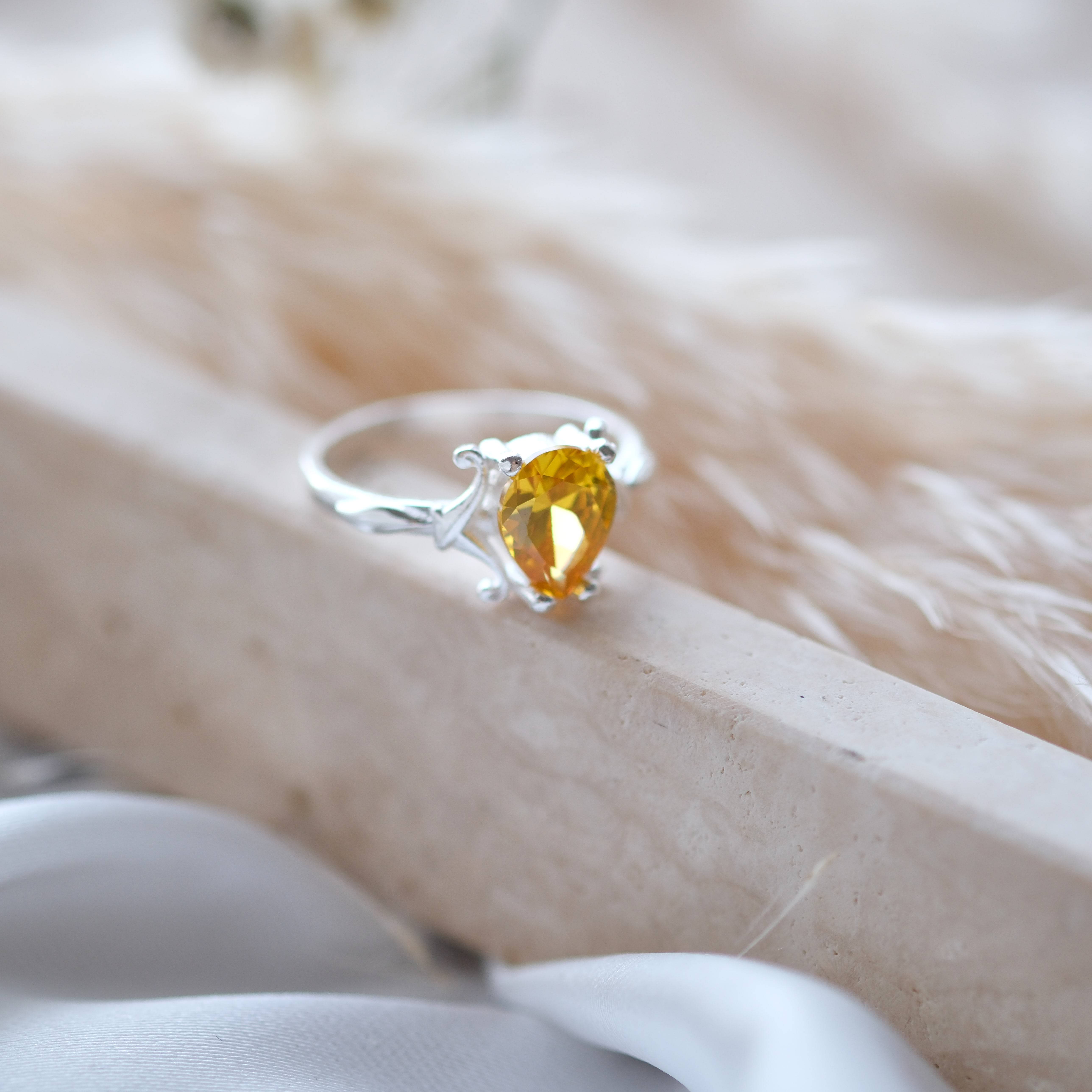 doğal sitrin taşlı özel tasarım yüzük