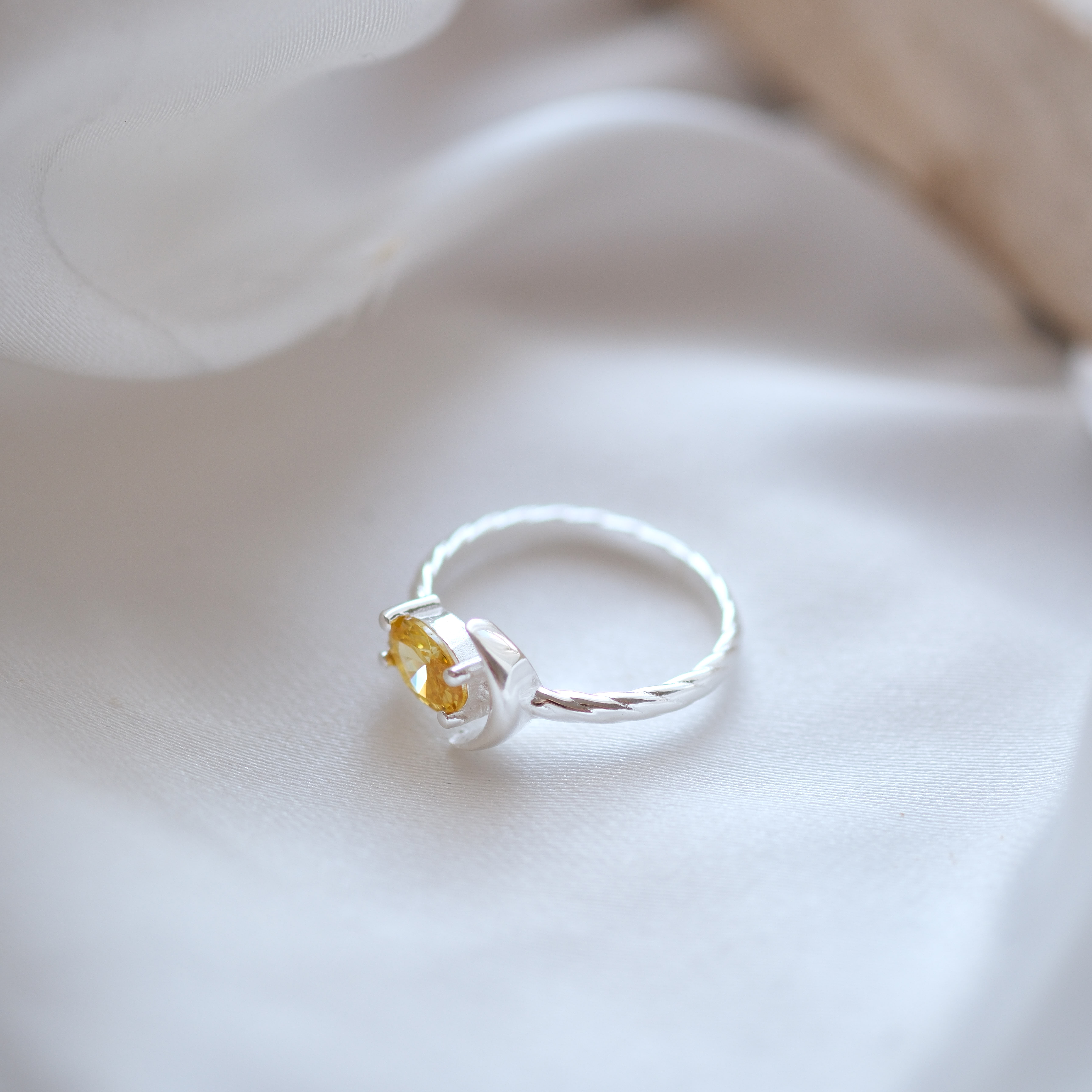 doğal sitrin taşlı özel tasarım yüzük