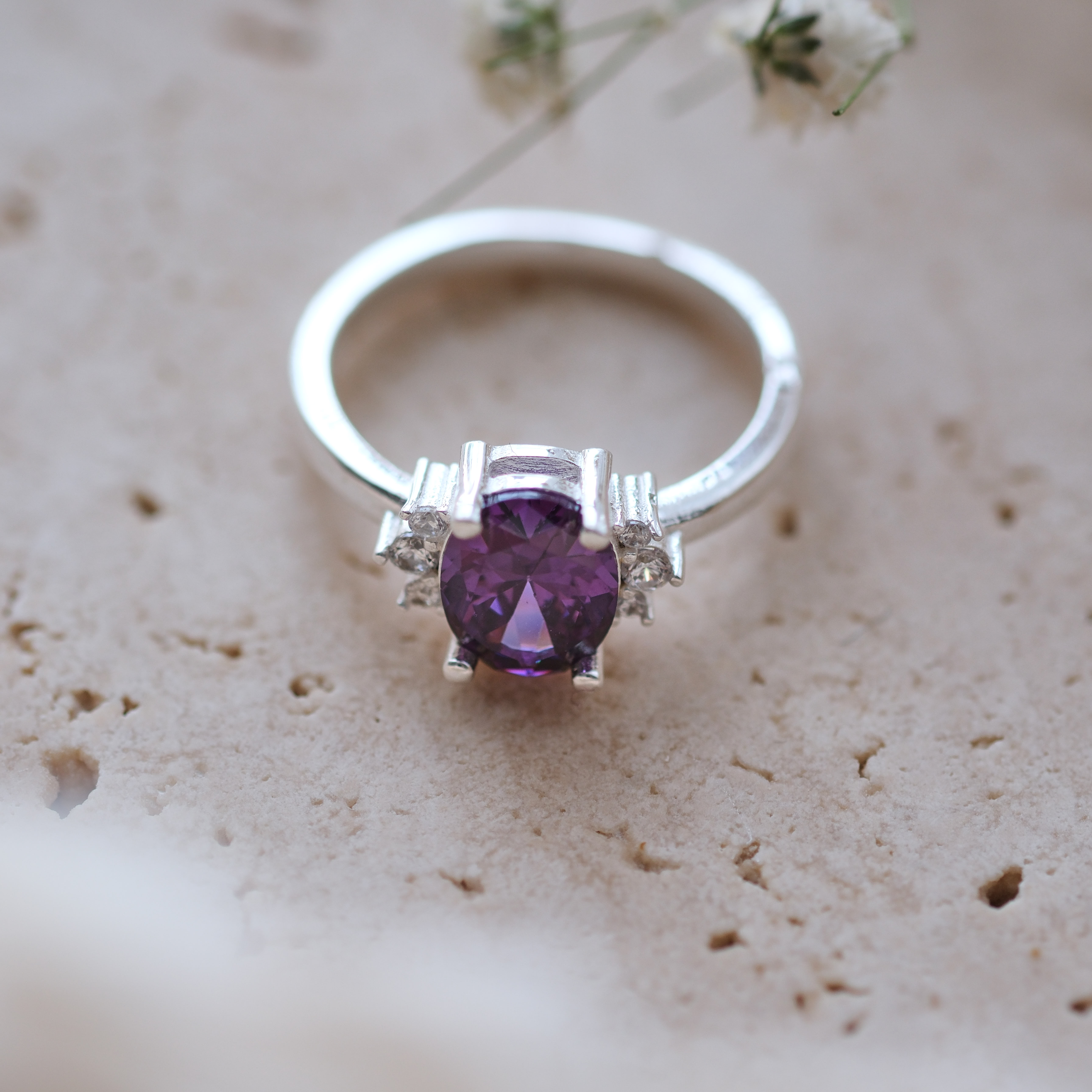 doğal ametist taşlı özel tasarım yüzük